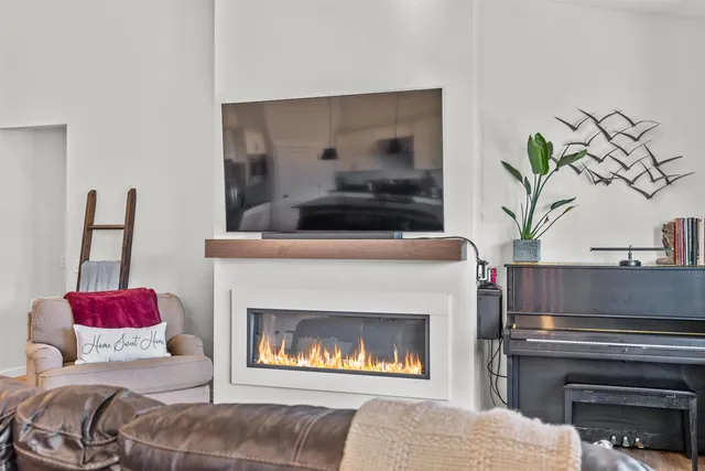 $600,000 | 6630 Ramshorn Drive, DeForest, WI 53532