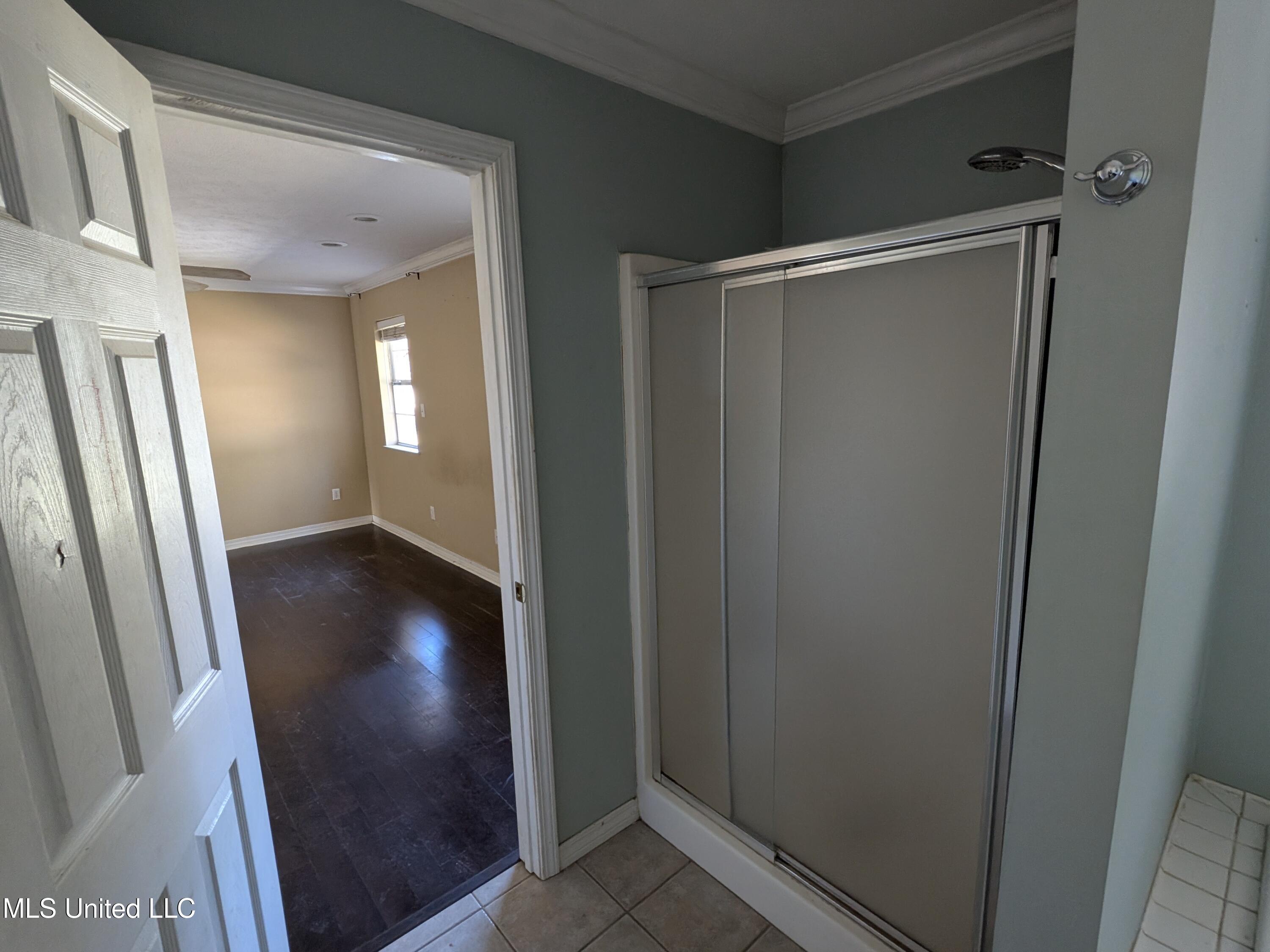 908 Edna Street Waveland, MS 39576 - Photo 7 of 27 PXL_20260119_171626270