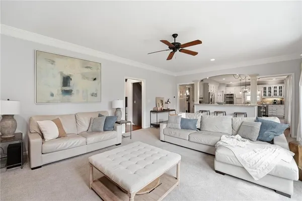 $775,000 | 5303 Northwest 60th Terrace, Kansas City, MO 64151