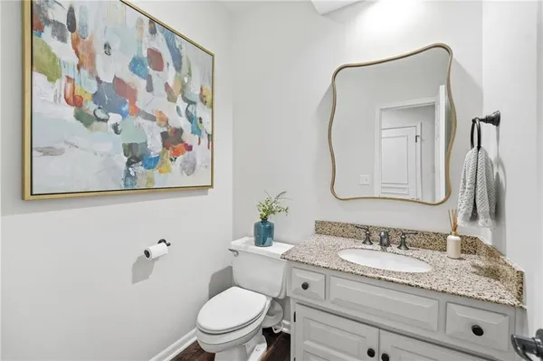$775,000 | 5303 Northwest 60th Terrace, Kansas City, MO 64151