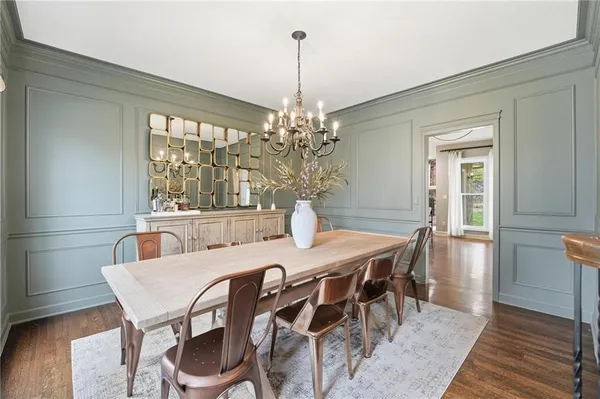 $775,000 | 5303 Northwest 60th Terrace, Kansas City, MO 64151