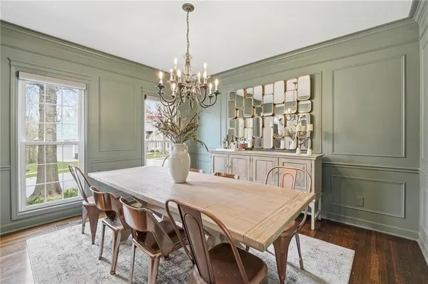 $775,000 | 5303 Northwest 60th Terrace, Kansas City, MO 64151