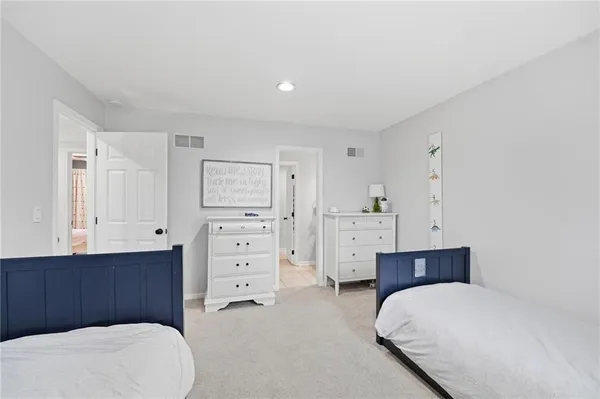 $775,000 | 5303 Northwest 60th Terrace, Kansas City, MO 64151