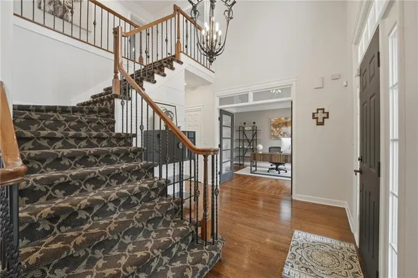 $775,000 | 5303 Northwest 60th Terrace, Kansas City, MO 64151