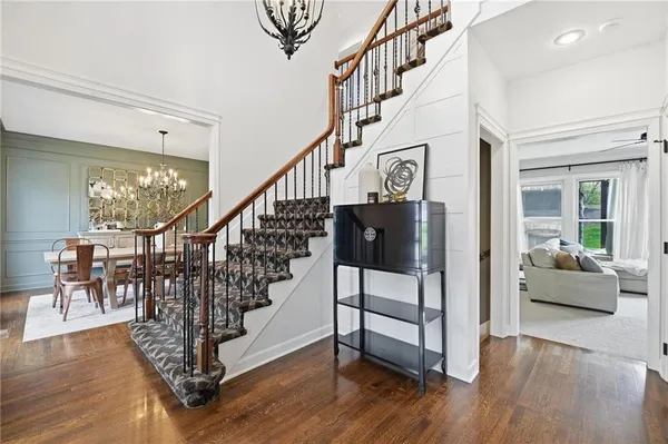 $775,000 | 5303 Northwest 60th Terrace, Kansas City, MO 64151