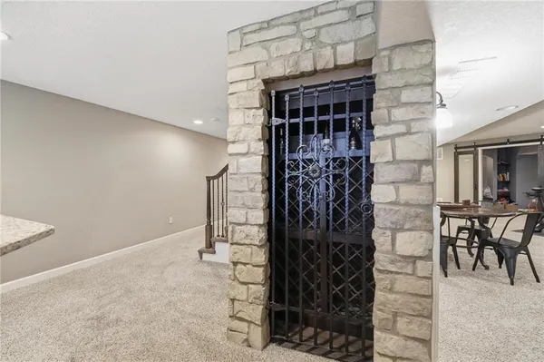 $775,000 | 5303 Northwest 60th Terrace, Kansas City, MO 64151