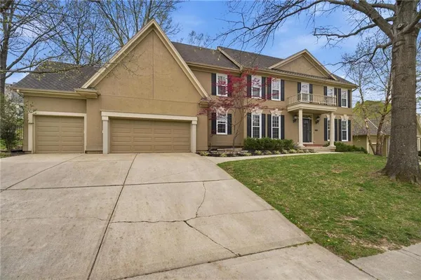 $775,000 | 5303 Northwest 60th Terrace, Kansas City, MO 64151