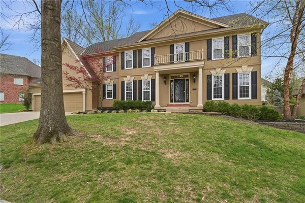 $775,000 | 5303 Northwest 60th Terrace, Kansas City, MO 64151