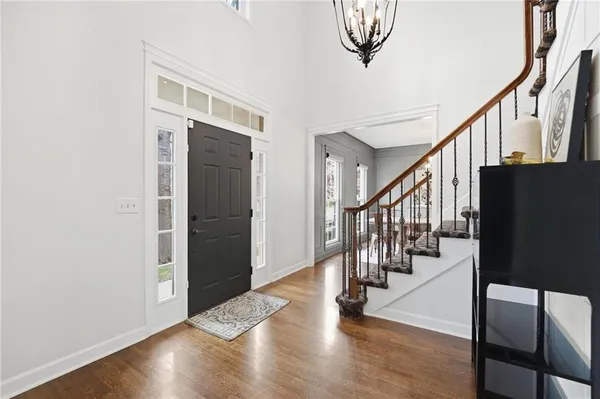 $775,000 | 5303 Northwest 60th Terrace, Kansas City, MO 64151
