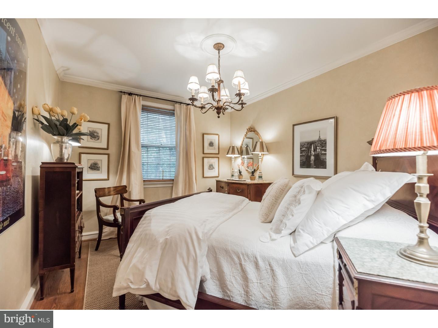 656 Lindley Road Glenside, PA 19038 - Photo 12 of 25 Gallery Image 12