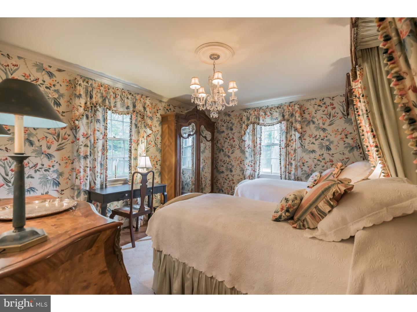 656 Lindley Road Glenside, PA 19038 - Photo 14 of 25 Gallery Image 14