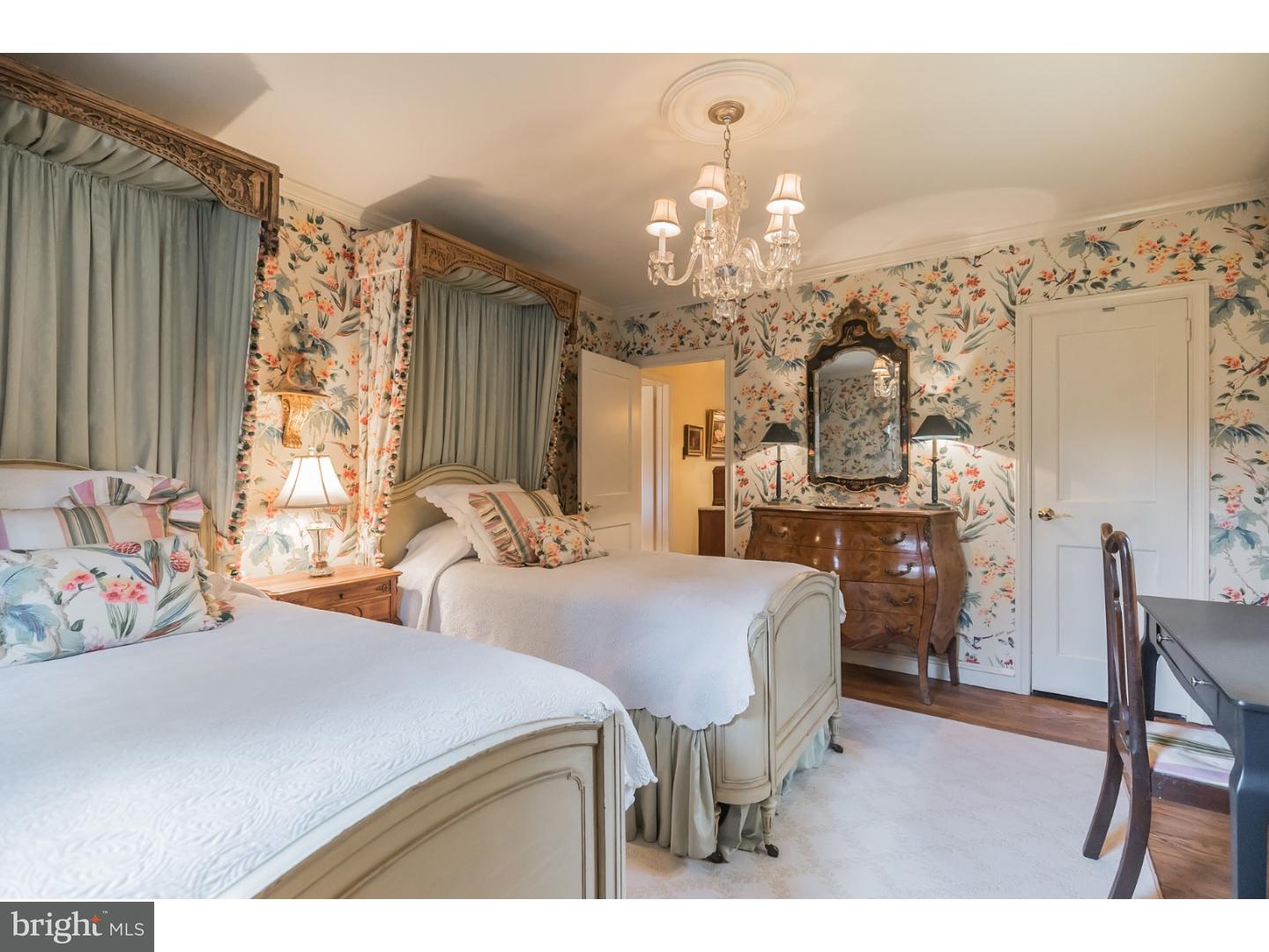 656 Lindley Road Glenside, PA 19038 - Photo 15 of 25 Gallery Image 15