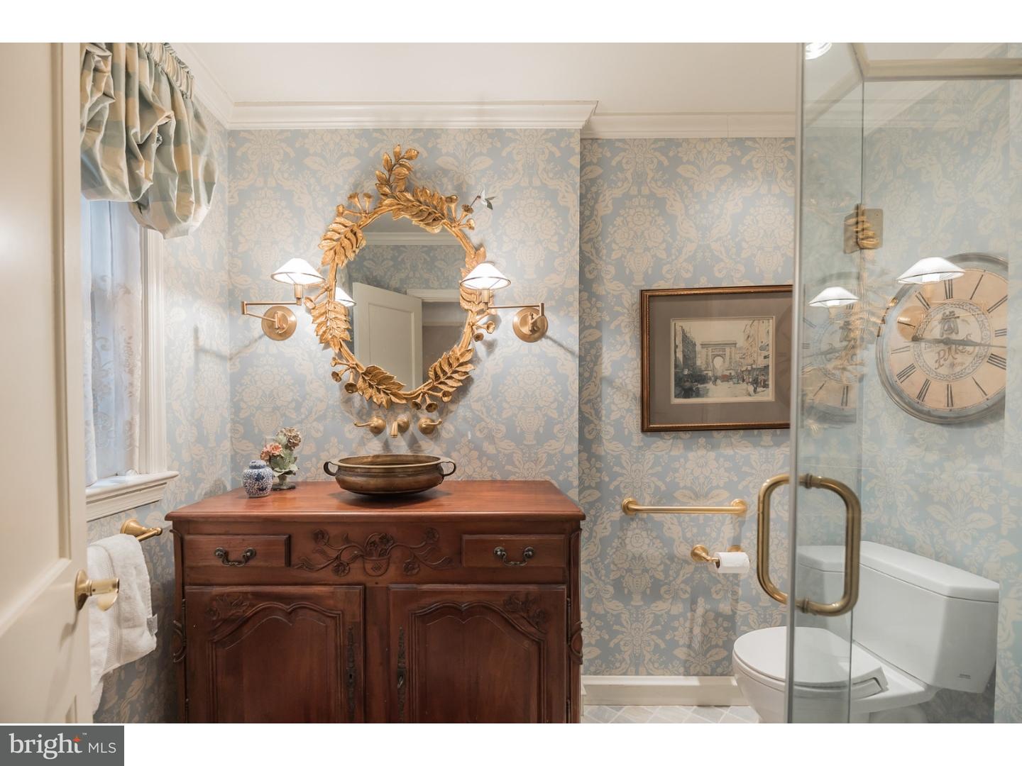 656 Lindley Road Glenside, PA 19038 - Photo 18 of 25 Gallery Image 18