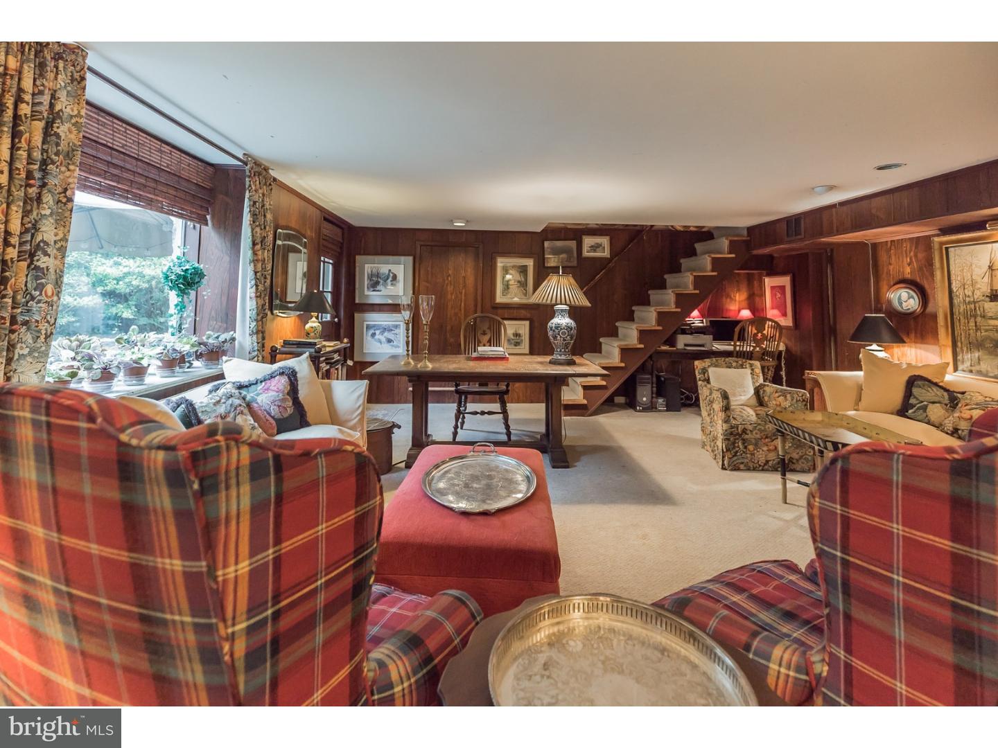 656 Lindley Road Glenside, PA 19038 - Photo 19 of 25 Gallery Image 19