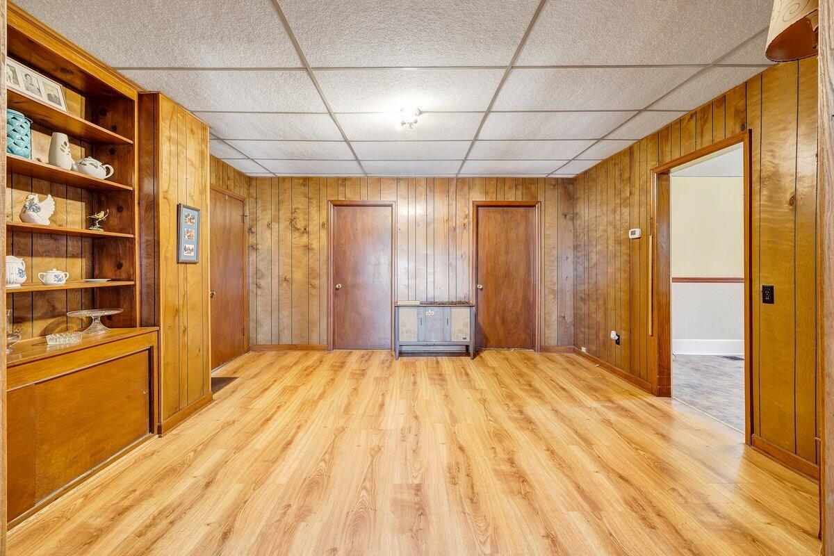 187 W Road Blue Ridge, VA 24064 - Photo 10 of 31 MIB02187