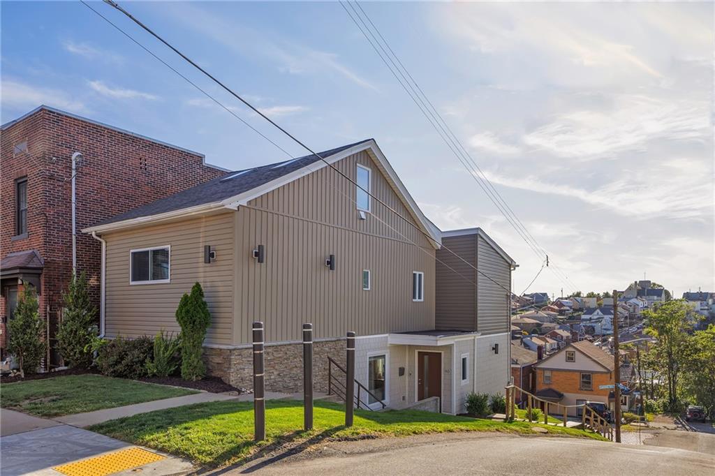 90 Ruth Street Pittsburgh, PA 15211 - Photo 1 of 24 Gallery Image 1