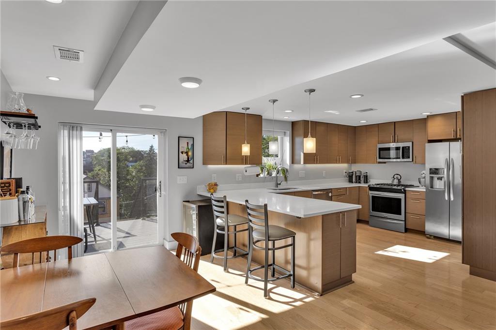 90 Ruth Street Pittsburgh, PA 15211 - Photo 2 of 24 Gallery Image 2