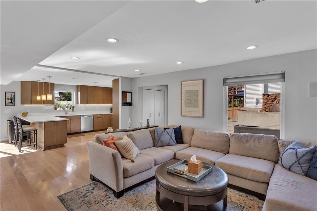 90 Ruth Street Pittsburgh, PA 15211 - Photo 3 of 24 Gallery Image 3