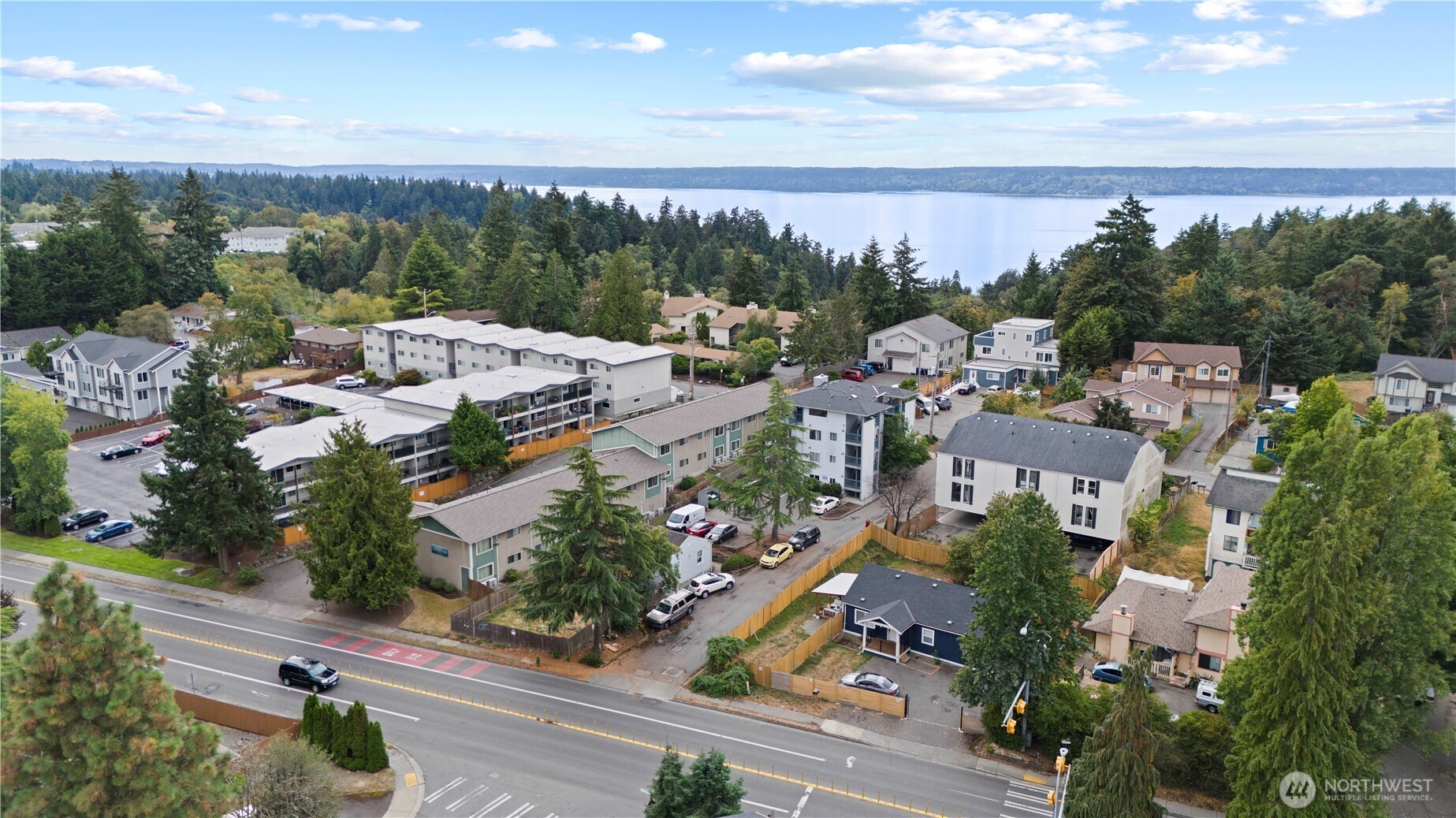 13204 12th Avenue Southwest Burien, WA 98146 - Photo 35 of 37 Gallery Image 35