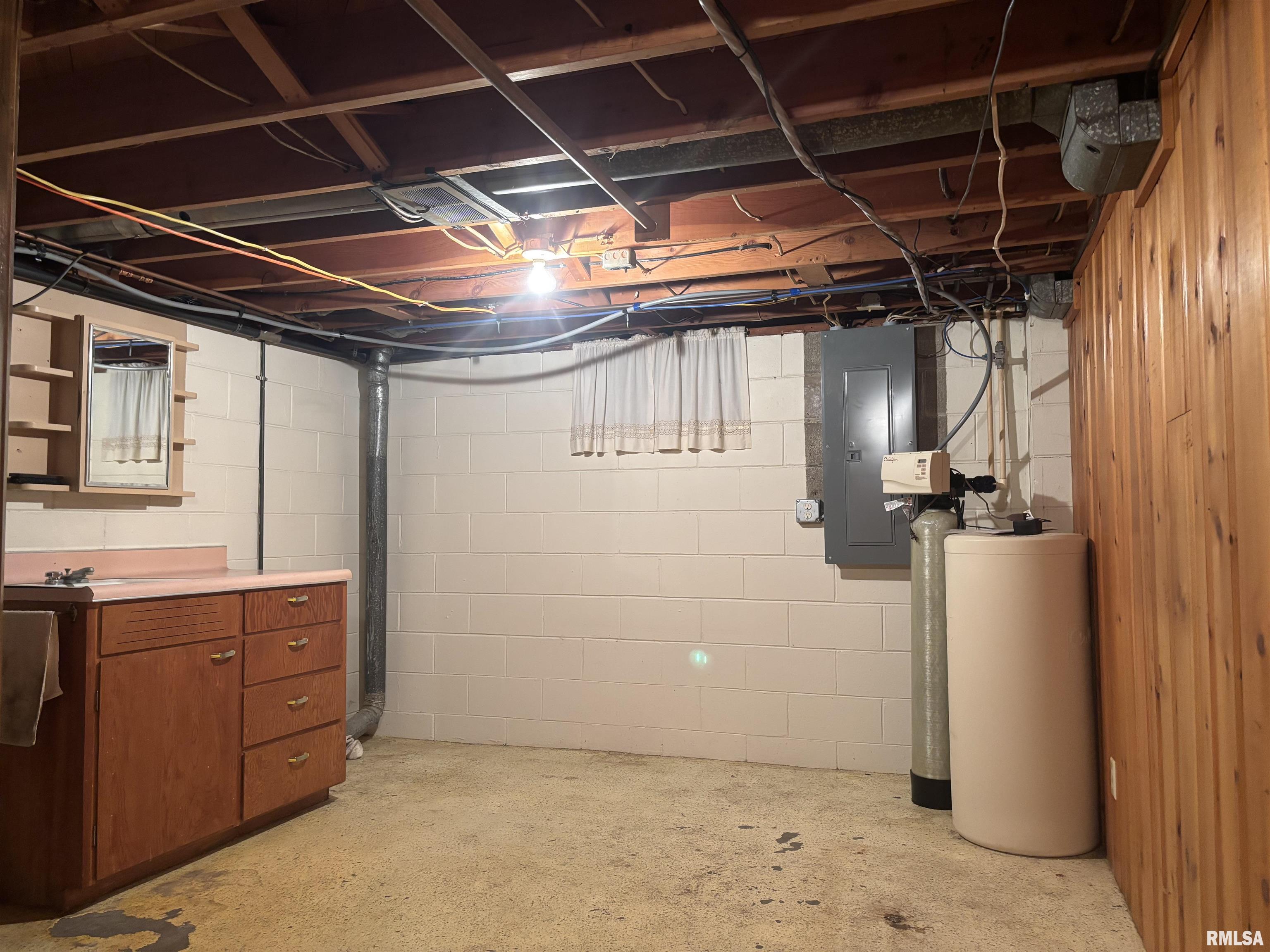 100 Kennedy Court Wyoming, IL 61491 - Photo 44 of 51