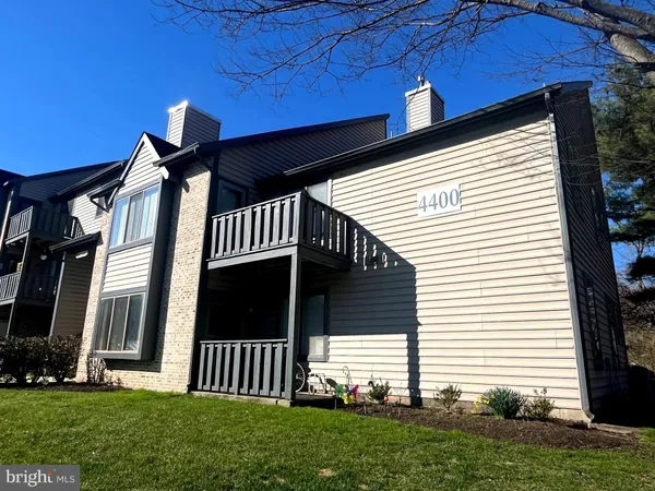 $2,150 | 4418 A Aberdeen Drive, Mount Laurel, NJ 08054