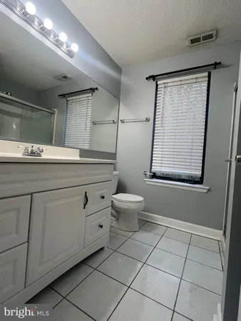 $2,150 | 4418 A Aberdeen Drive, Mount Laurel, NJ 08054