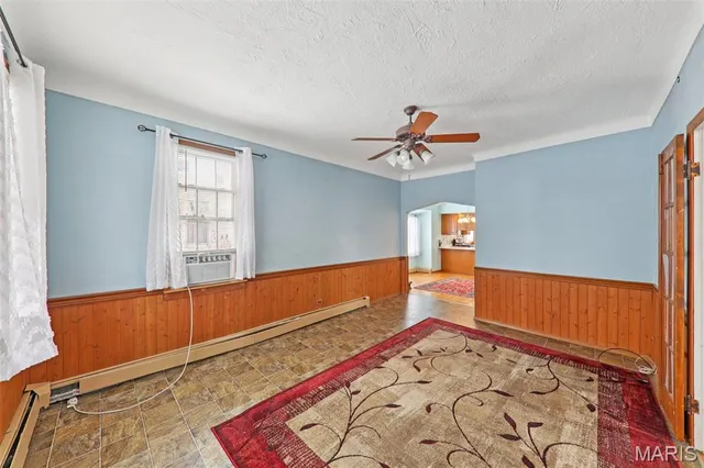 $109,000 | 1071 Livingston Street, Carlyle, IL 62231