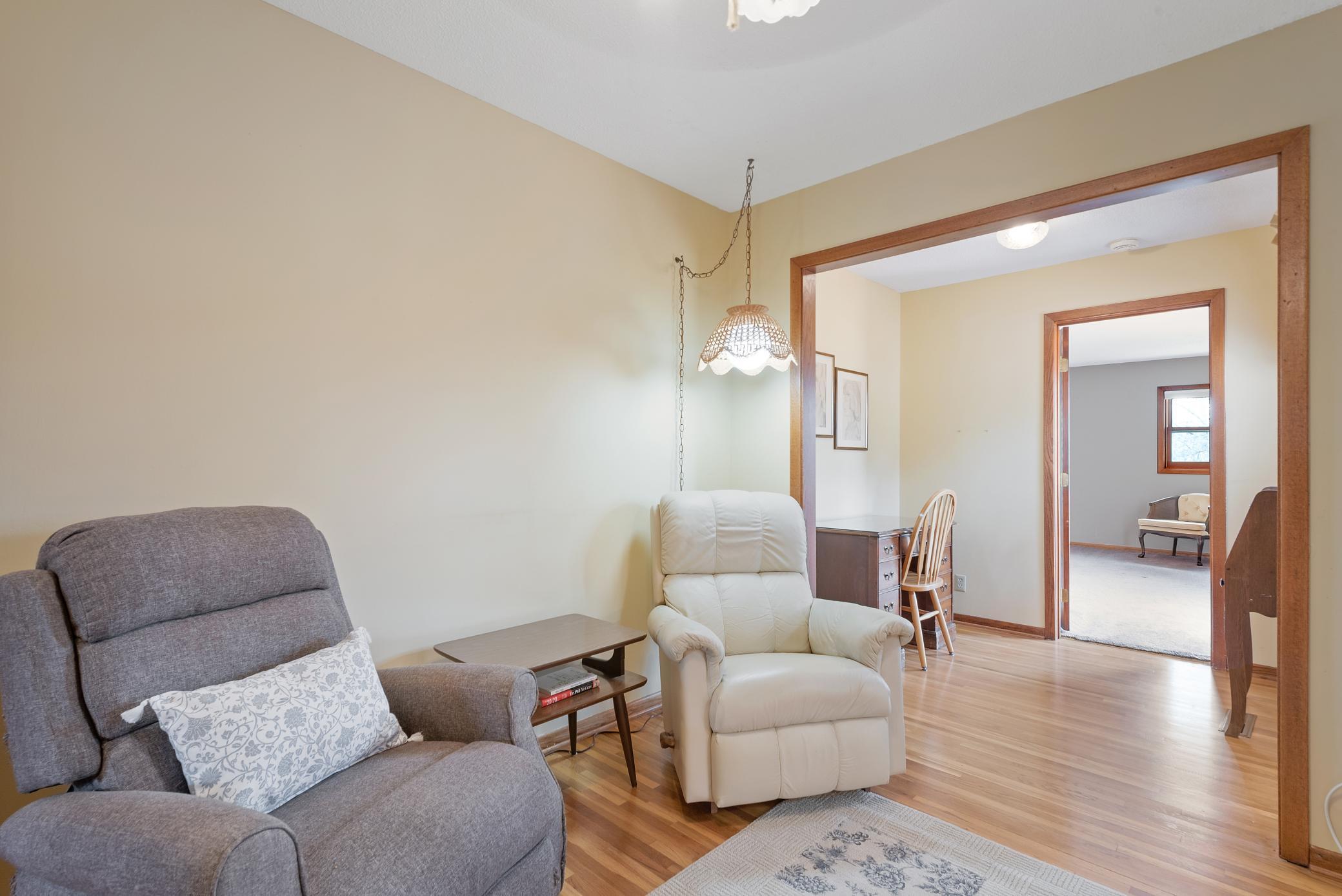 17917 Covington Road Minnetonka, MN 55345 - Photo 11 of 28