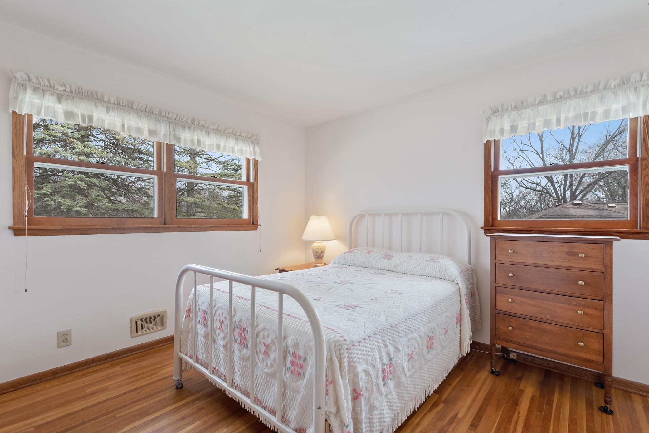 17917 Covington Road Minnetonka, MN 55345 - Photo 5 of 28