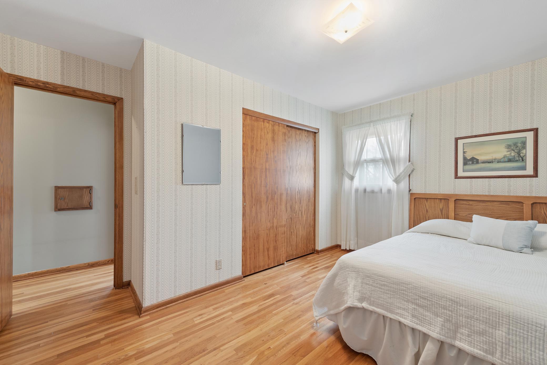 17917 Covington Road Minnetonka, MN 55345 - Photo 6 of 28