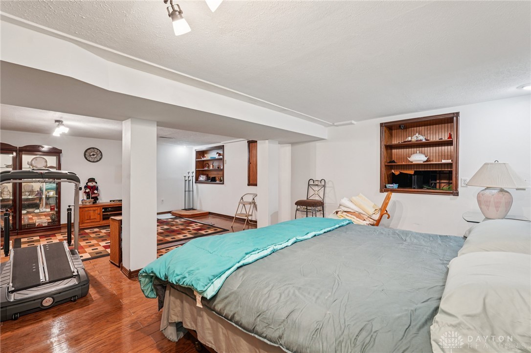 203 North Bickett Road Xenia, OH 45385 - Photo 40 of 68