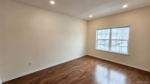 $3,295 | 260 West Main Street, Unit 15, Goshen, NY 10924