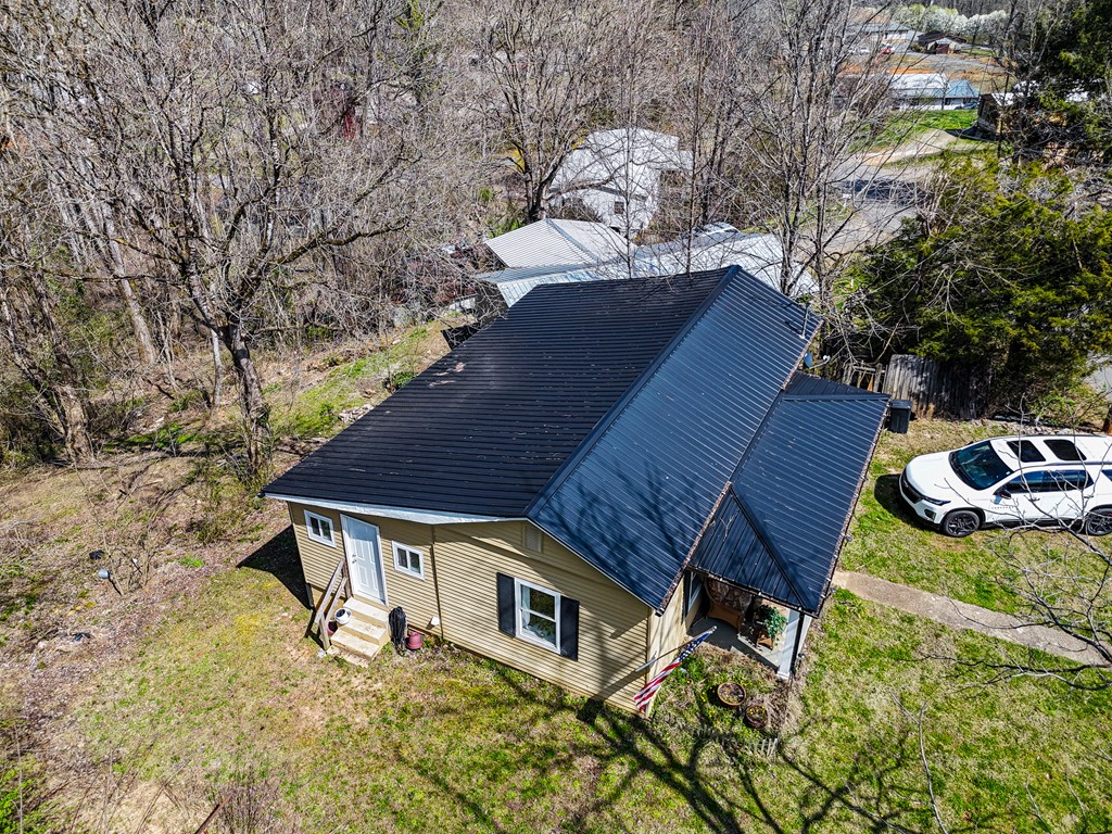 56 Fort Butler Street Murphy, NC 28906 - Photo 4 of 42 Gallery Image 4