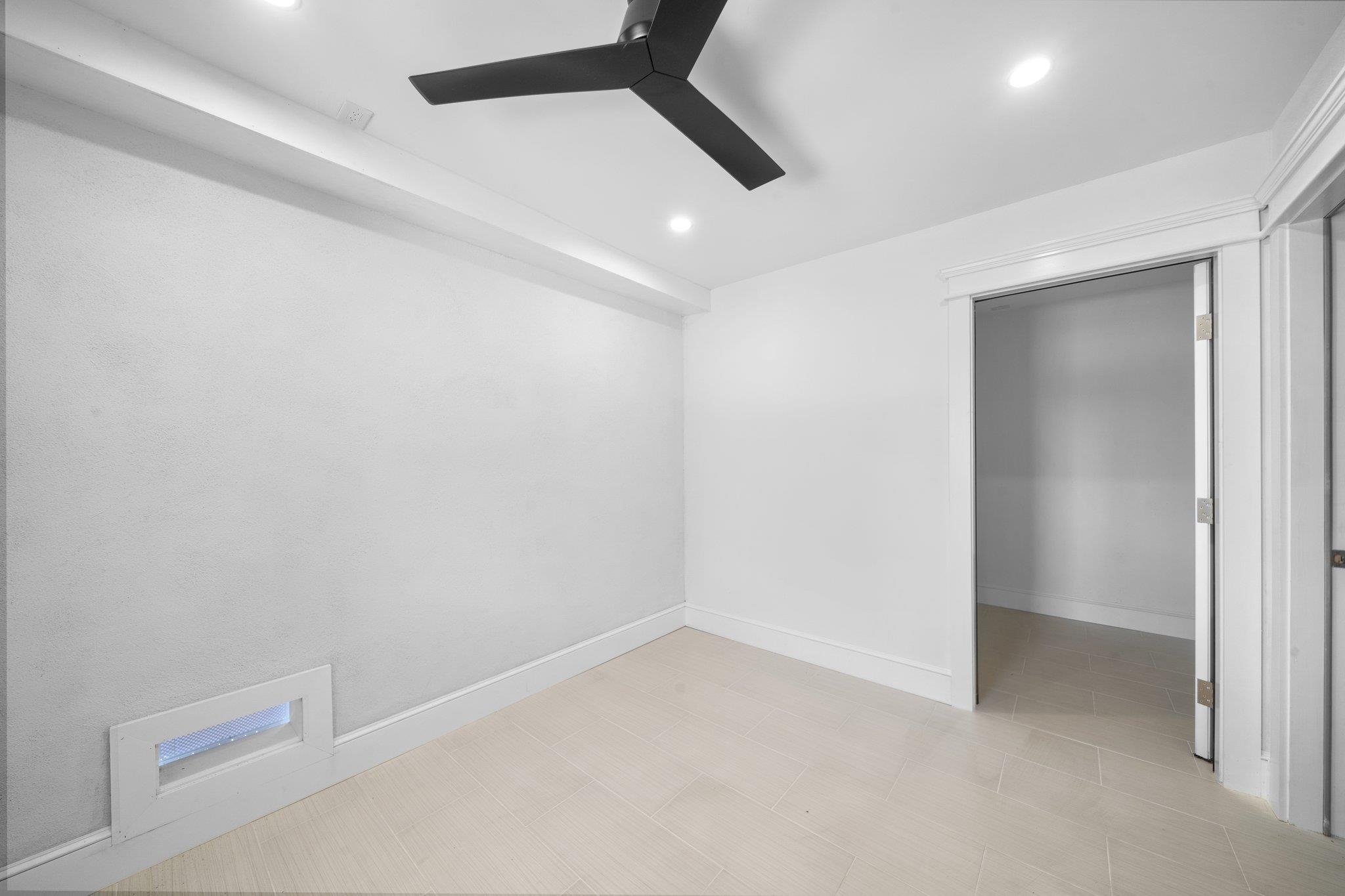 297 24th, Unit 297 Avalon, NJ 08202 - Photo 46 of 49 a view of an empty room