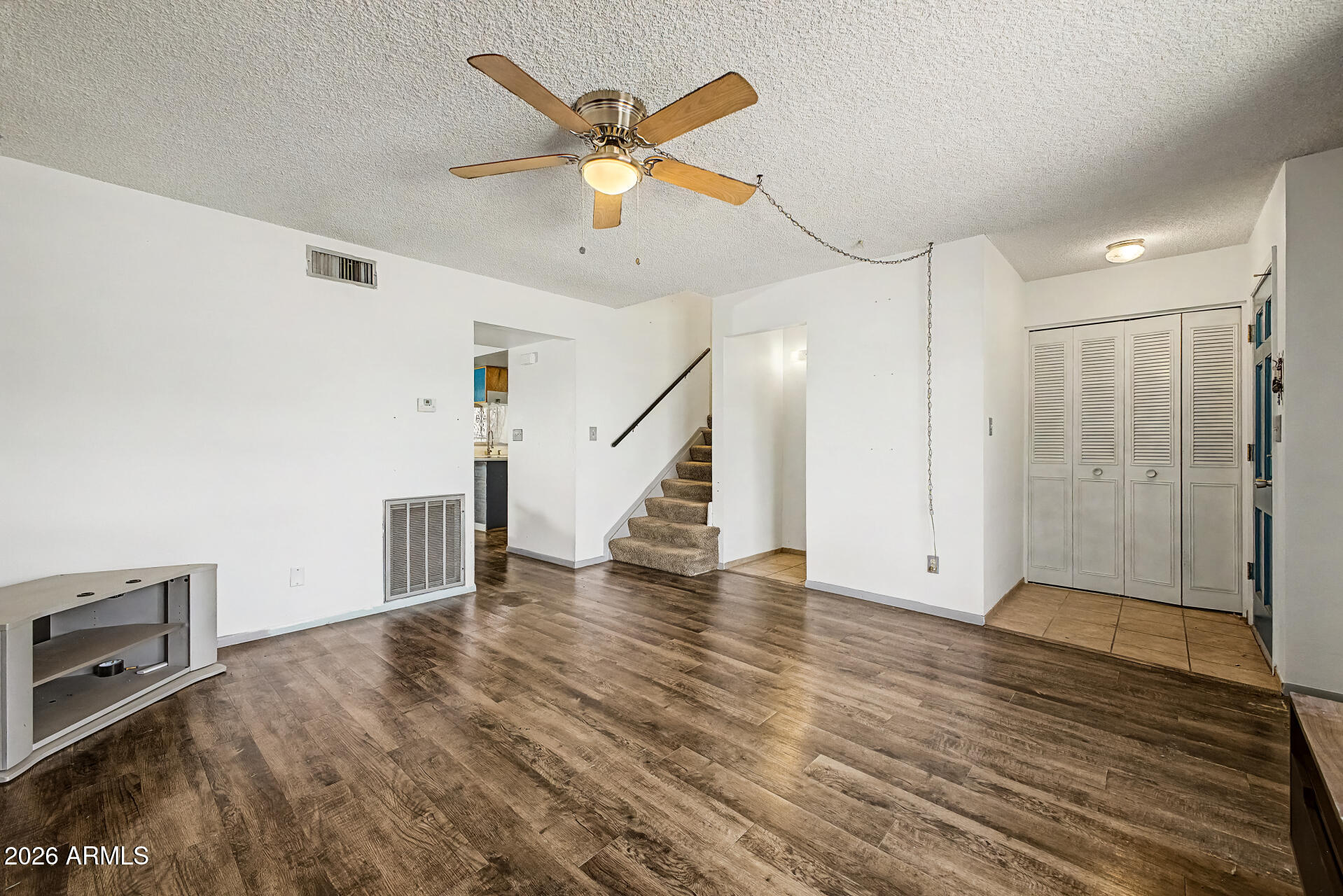4315 West Ocotillo Road Glendale, AZ 85301 - Photo 2 of 12 06 Ocotillo