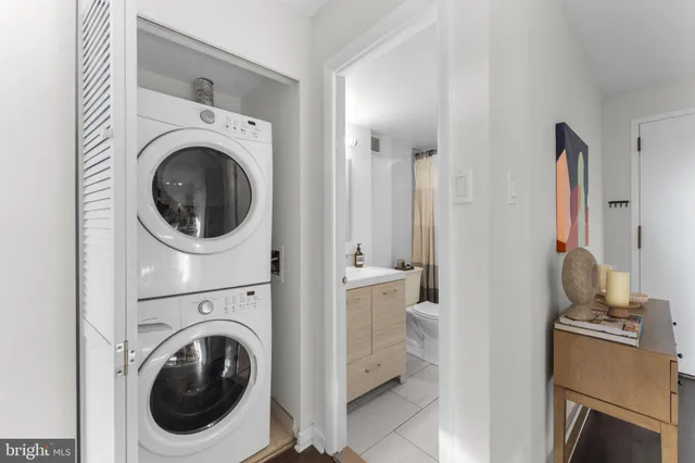 a view of a bathroom from the hallway