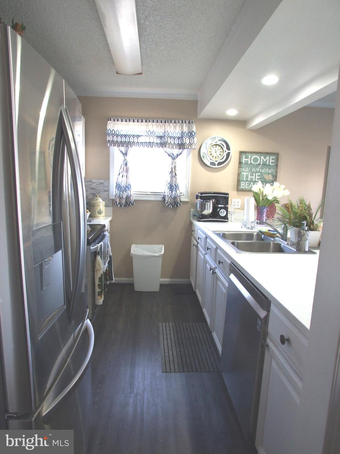 8908 Rusty Anchor Road, Unit 1 Ocean City, MD 21842 - Photo 12 of 39