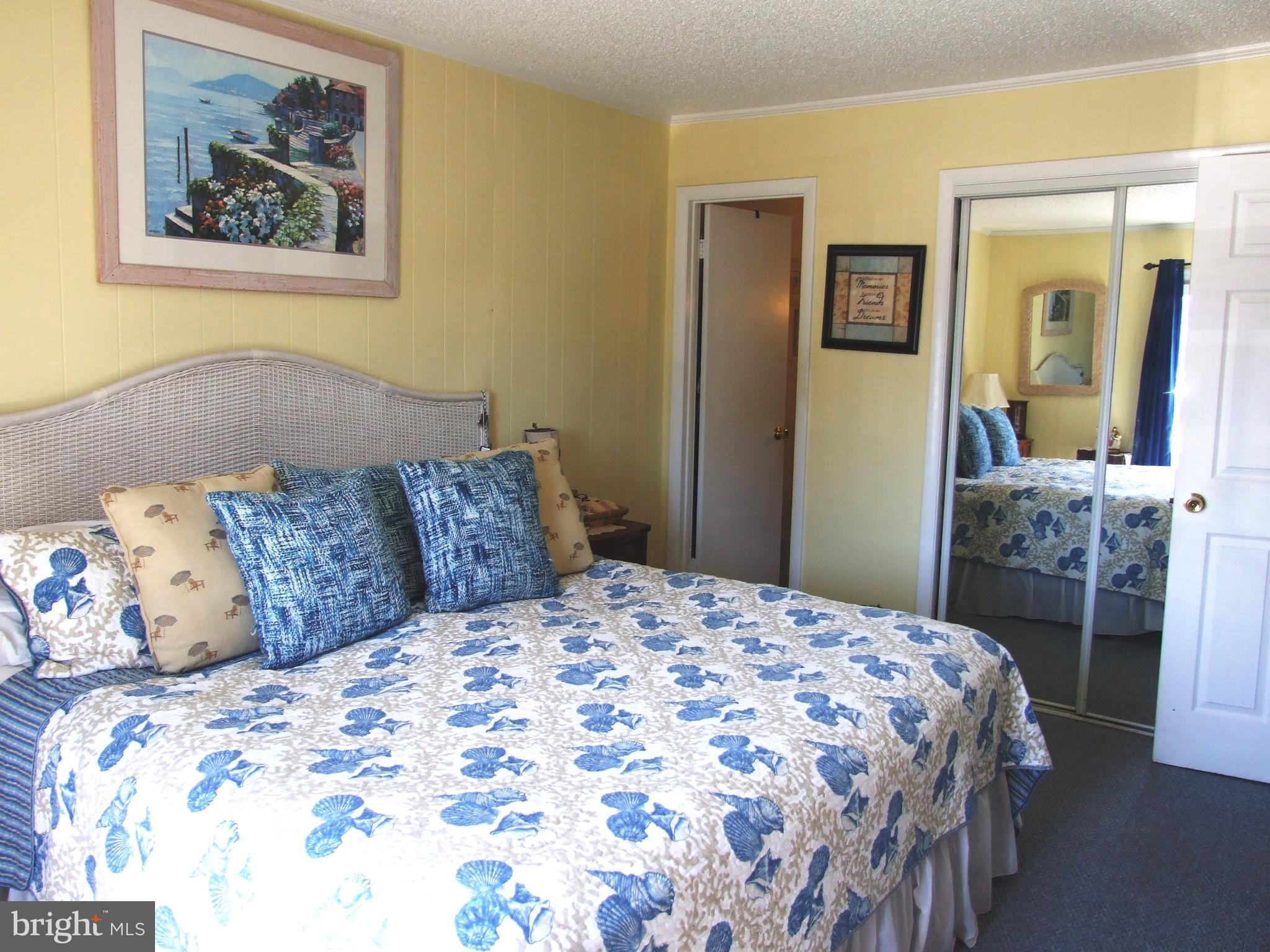 8908 Rusty Anchor Road, Unit 1 Ocean City, MD 21842 - Photo 17 of 39