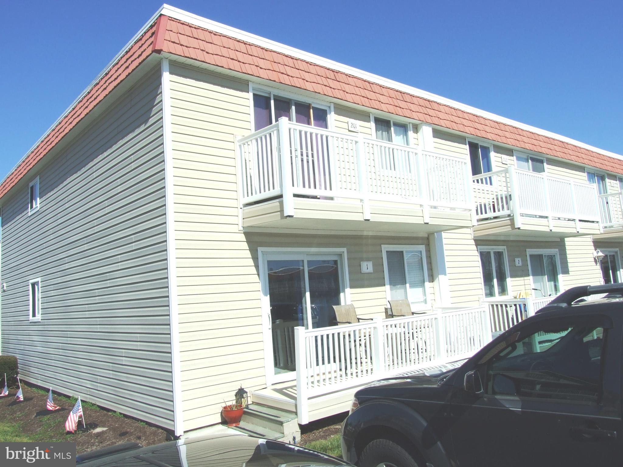 8908 Rusty Anchor Road, Unit 1 Ocean City, MD 21842 - Photo 31 of 39