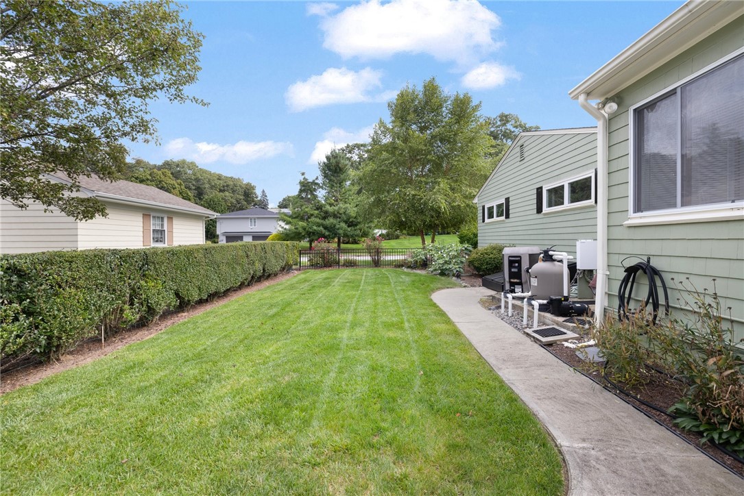 5 West Blue Ridge Road Cranston, RI 02920 - Photo 33 of 33 Gallery Image 33