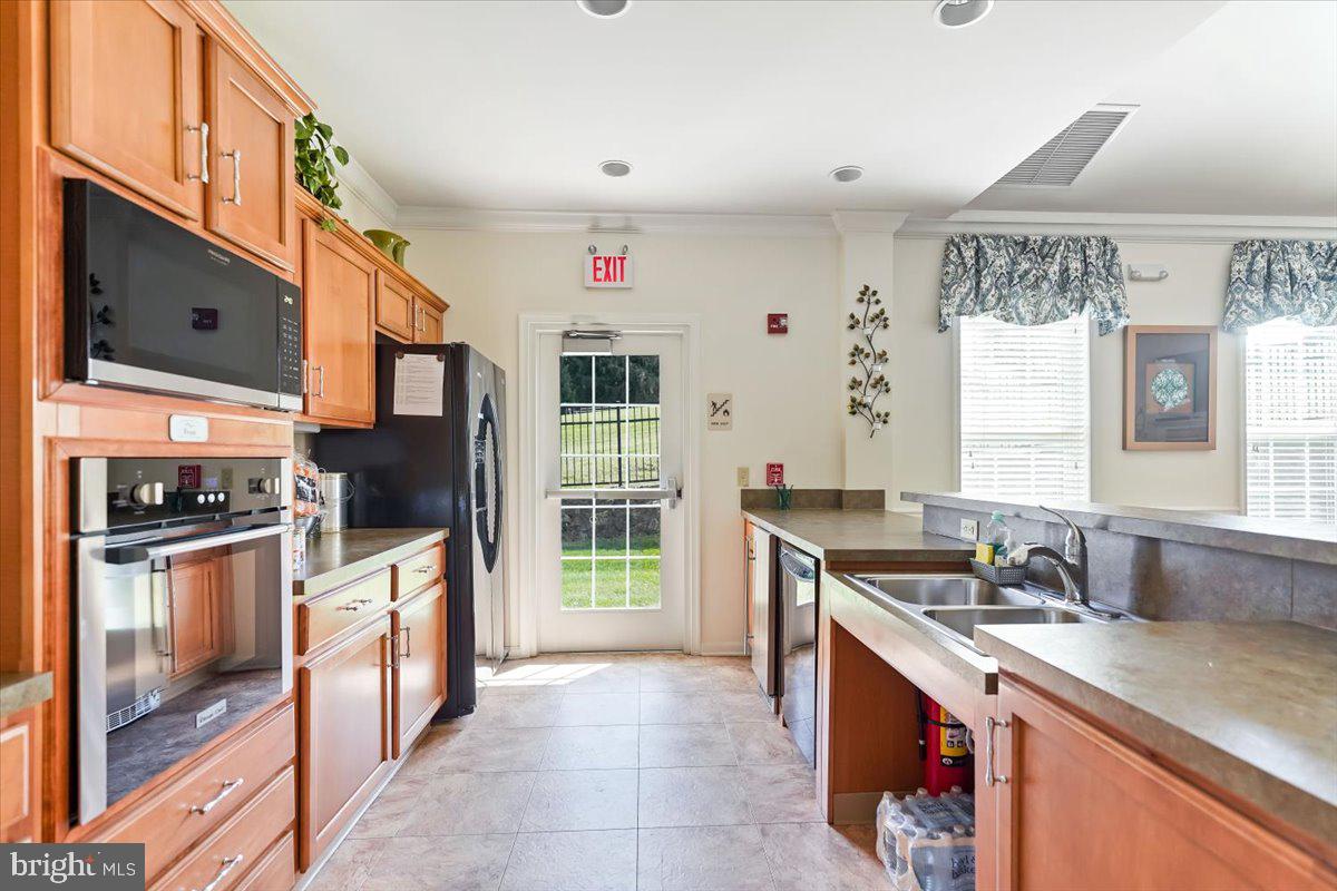 111 Creekside Drive, Unit 1 Brookhaven, PA 19015 - Photo 22 of 24 Gallery Image 22