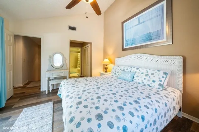 $2,300 | 7485 Southeast Jamestown Terrace, Hobe Sound, FL 33455