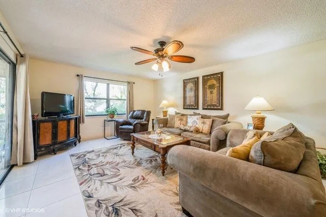 $2,300 | 7485 Southeast Jamestown Terrace, Hobe Sound, FL 33455