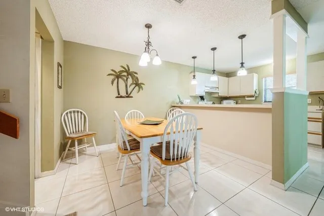 $2,300 | 7485 Southeast Jamestown Terrace, Hobe Sound, FL 33455