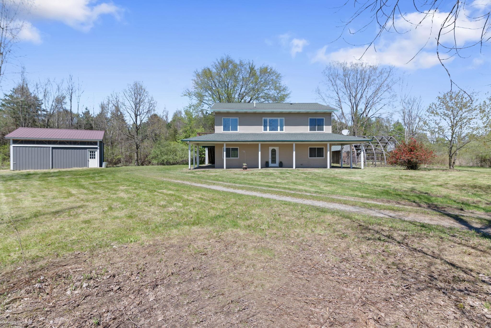 5525 Bond Road Deford, MI 48729 - Photo 2 of 35