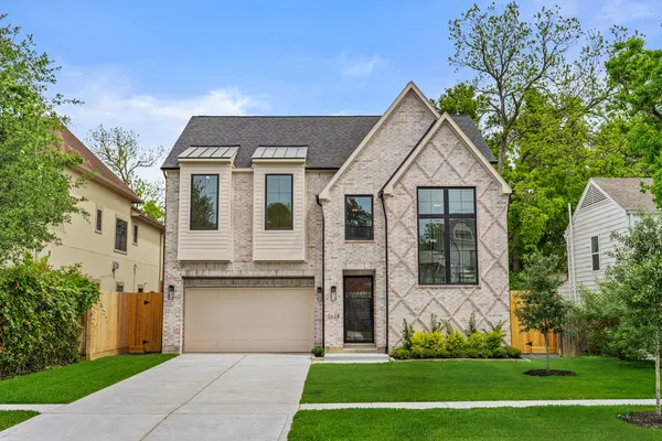 $2,900,000 | 2628 Sunset Boulevard, West University Place, TX 77005