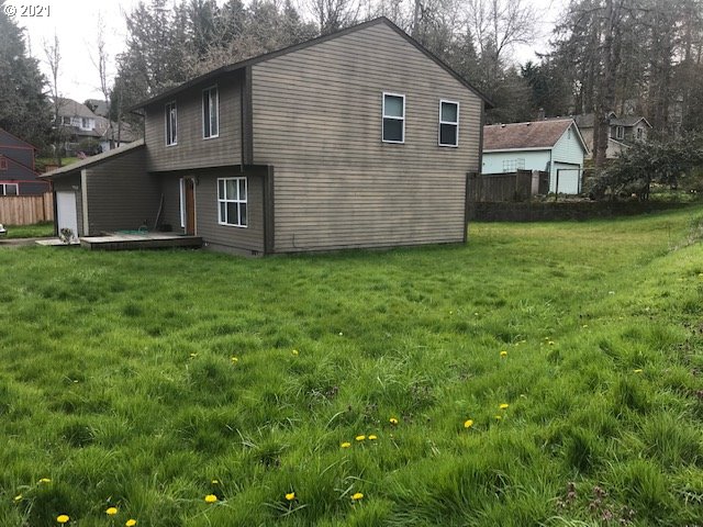 3128 Southwest Huber Street Portland, OR 97219 - Photo 3 of 22 Gallery Image 3