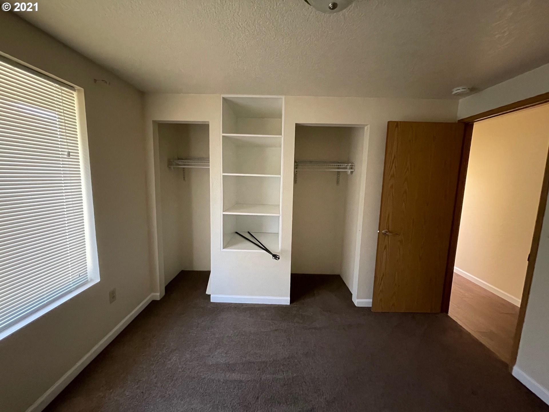 3128 Southwest Huber Street Portland, OR 97219 - Photo 21 of 22 Gallery Image 21
