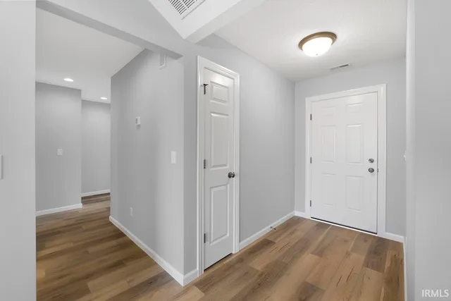 $339,900 | 801 Lagonda Trail, Fort Wayne, IN 46818