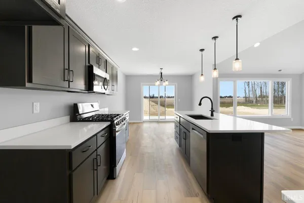 $339,900 | 801 Lagonda Trail, Fort Wayne, IN 46818